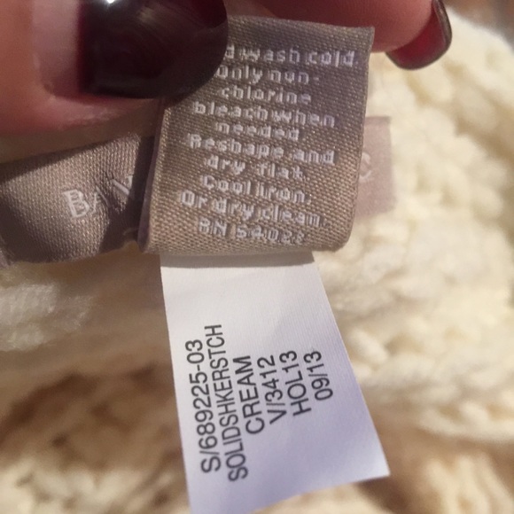 NWOT Banana Republic Infinity Scarf - Picture 4 of 4